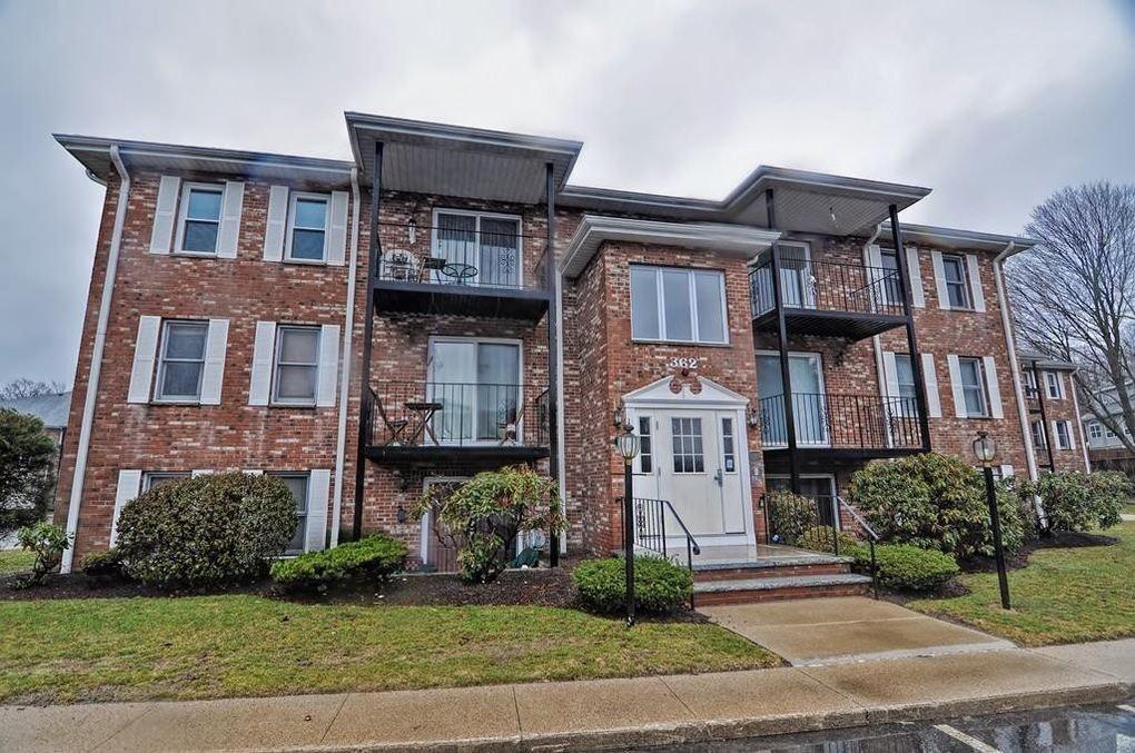 Building - 362 Neponset St
