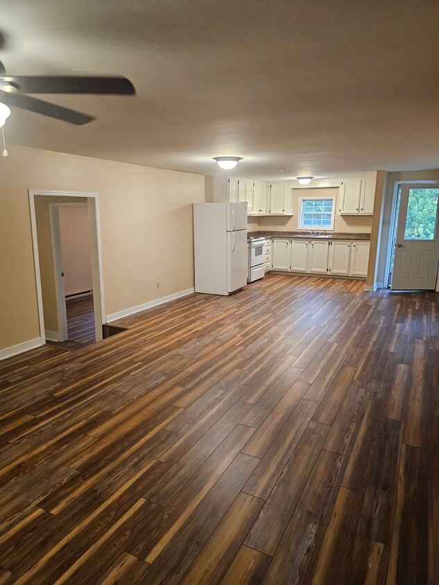 Foto principal - 2754 Everett Rd