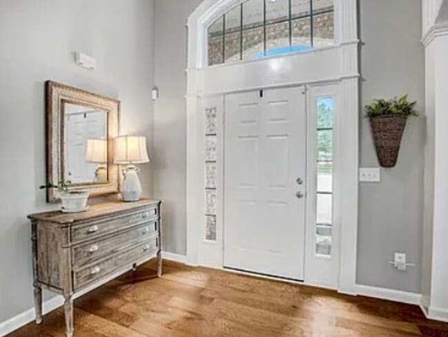Foto del edificio - Spring Hill Gem! 3BR Home w/ Patio, Fire P...