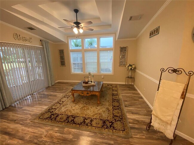 Foto del edificio - 29211 CUTTER Ln