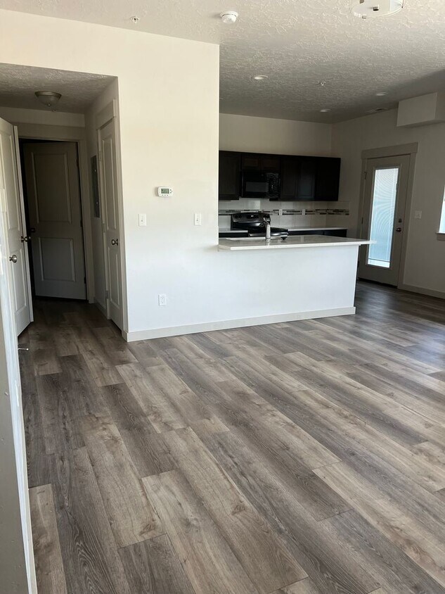Primary Photo - WELCOME TO SUNBEAM TOWNHOMES