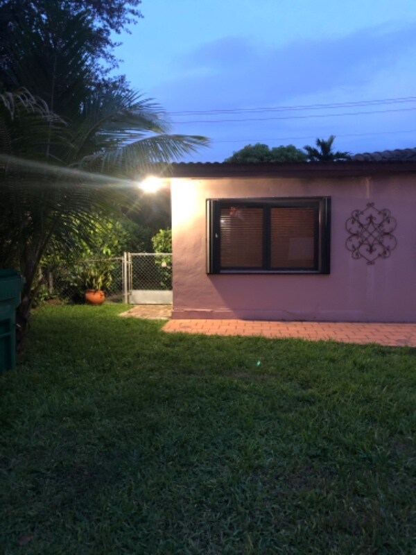 Foto principal - 1715 SW 67th Ct