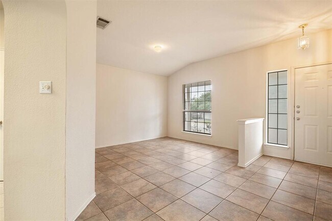 Building Photo - 1408 Meghan Dr