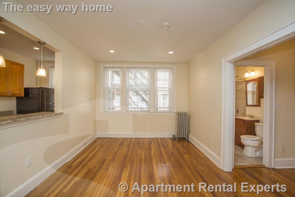 Foto principal - 138 Highland Ave
