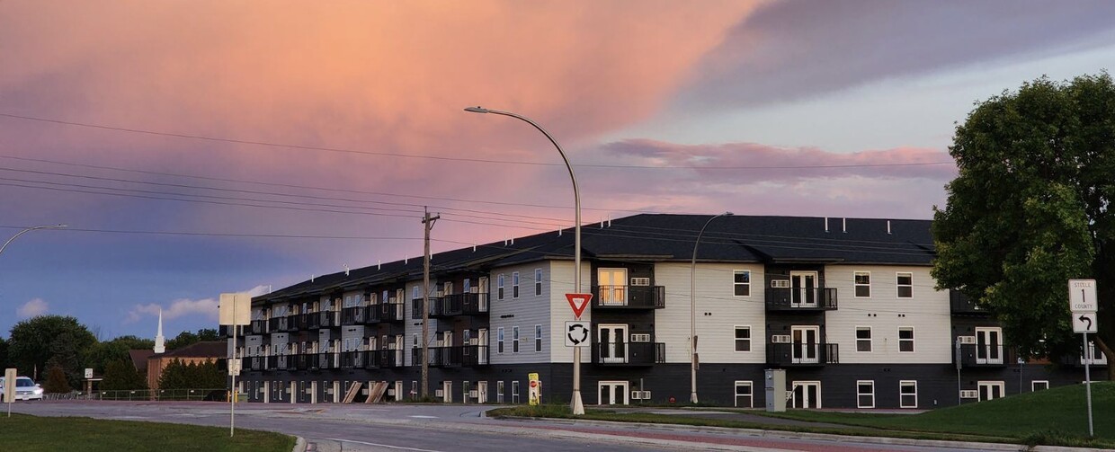 Primary Photo - Cedar View Apartments