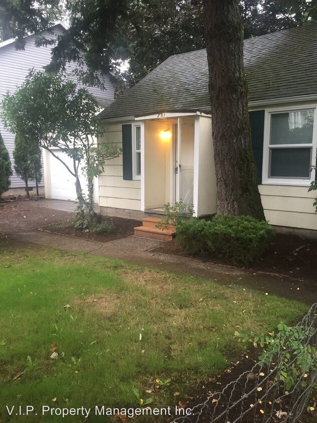 Foto principal - 751 E Historic Columbia River Hwy