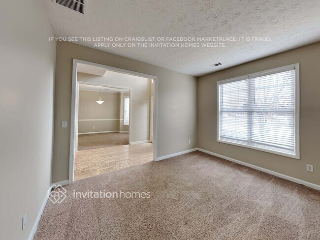 Foto del edificio - 2363 Oak Falls Ln