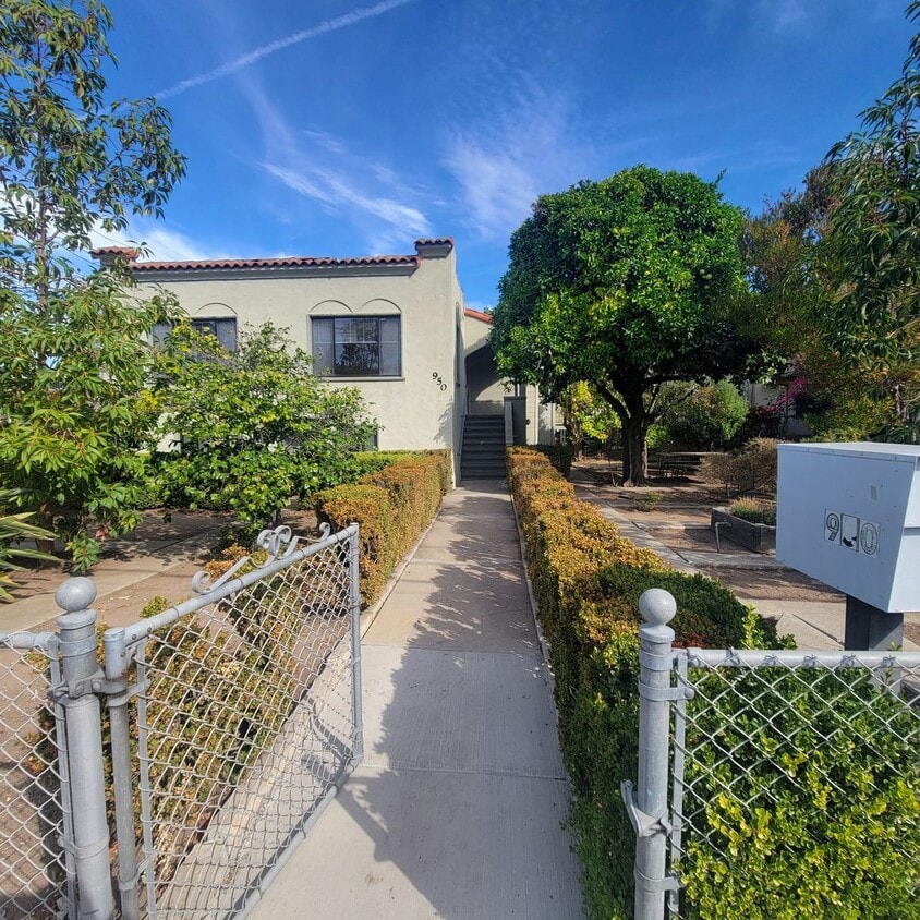 Foto principal - 950 Fremont St