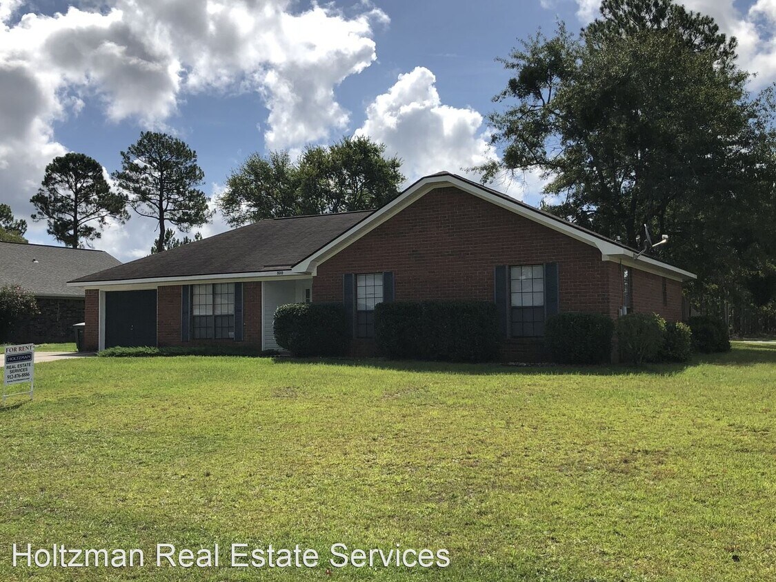 Primary Photo - 3 br, 2 bath House - 800 Malibu Dr