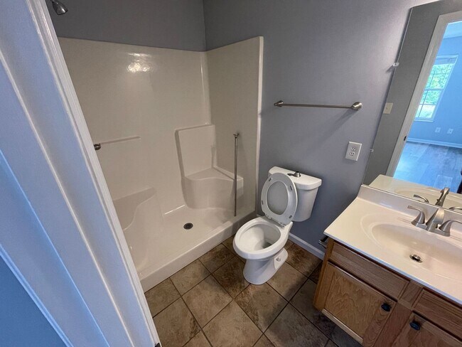 Foto del edificio - 213 Timbercreek Way