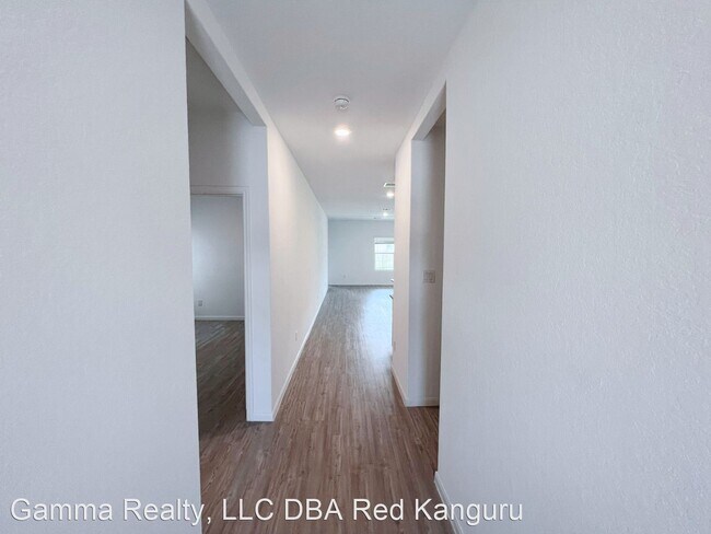 Foto del edificio - 3 br, 2 bath House - 4318 Southton Loch
