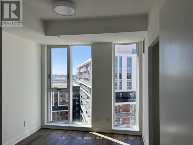 Building Photo - 292-1292 Verdale Crossing