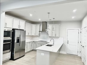 Building Photo - 552 Greybull Walk