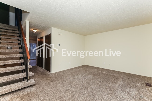 Building Photo - 7737 Mt Hood