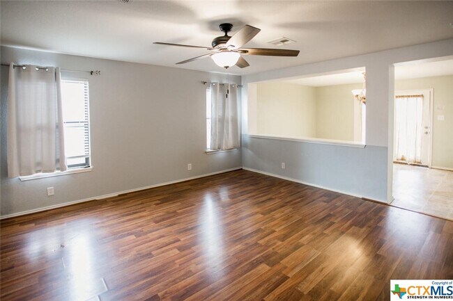 Building Photo - 267 Cordero Dr