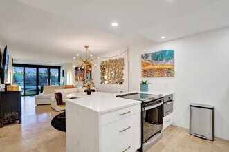 Building Photo - 755 Dotterel Rd