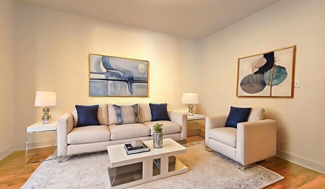 Building Photo - 282 Cabrini Blvd