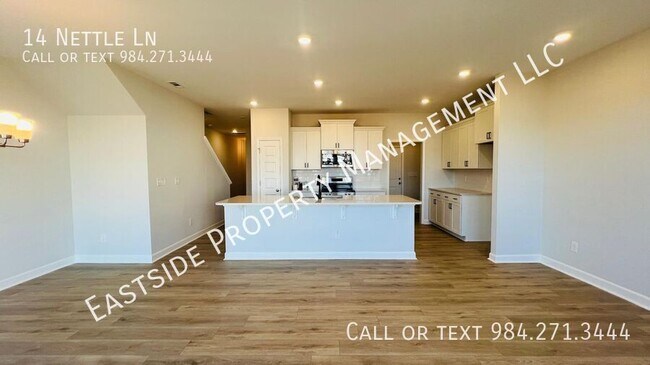 Foto del edificio - 14 Nettle Ln