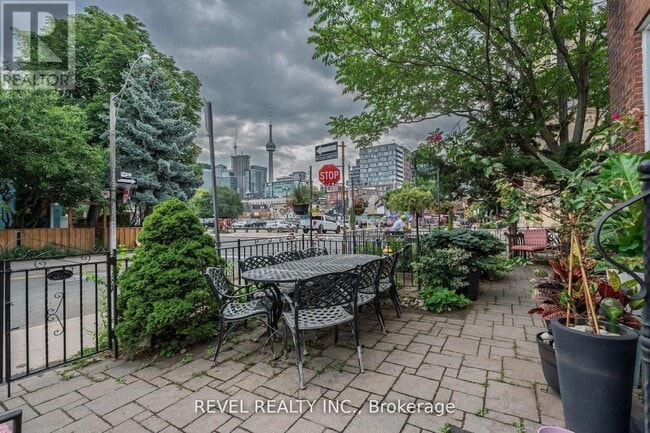 Building Photo - 16 A Denison BSMT Ave