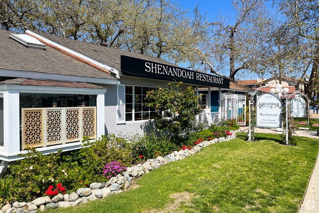 Shenandoah Restaurant in Los Alamitos.