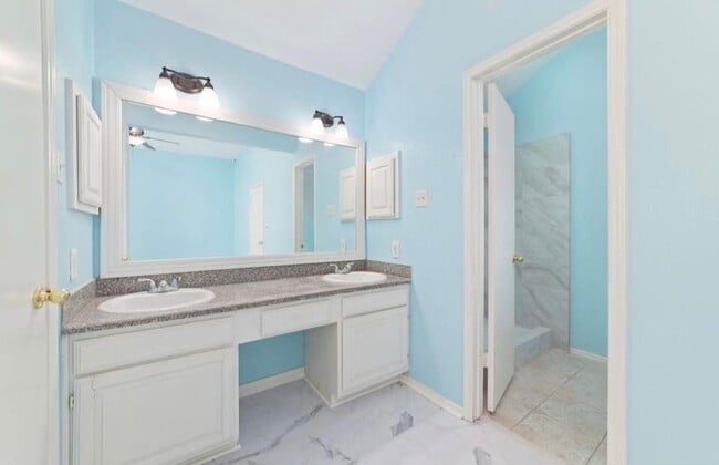 Building Photo - 13523 Bonilla Ln
