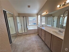 Building Photo - 4429 Rockaway Beach St