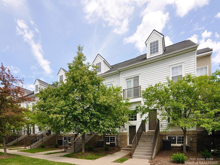 1125 Freesia Ct, Ann Arbor, MI 48105 Townhome Rentals in Ann Arbor MI