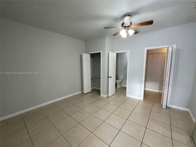 Foto del edificio - 12834 SW 210th Terrace