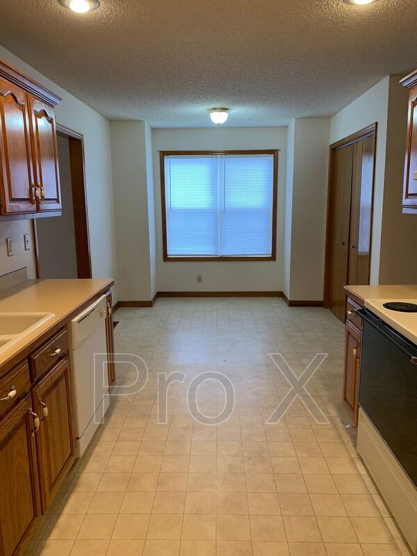Building Photo - 3310 Norman Dr