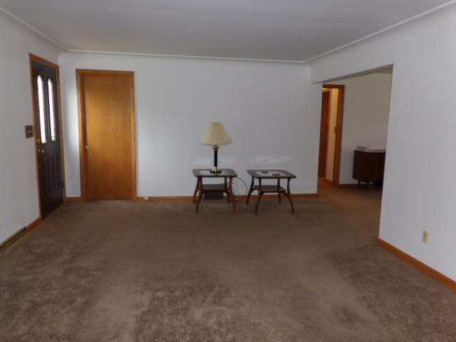 Foto del edificio - 743 Forest Ridge Dr