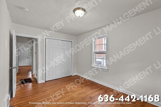 Building Photo - 7138 Garesche Ave