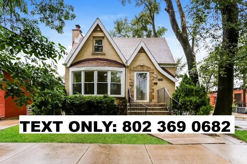 Foto principal - 9900 S Bell Ave