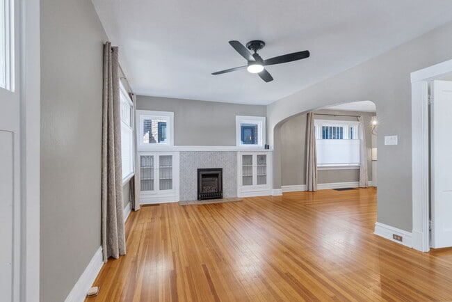 Building Photo - 3135 W 44th Ave