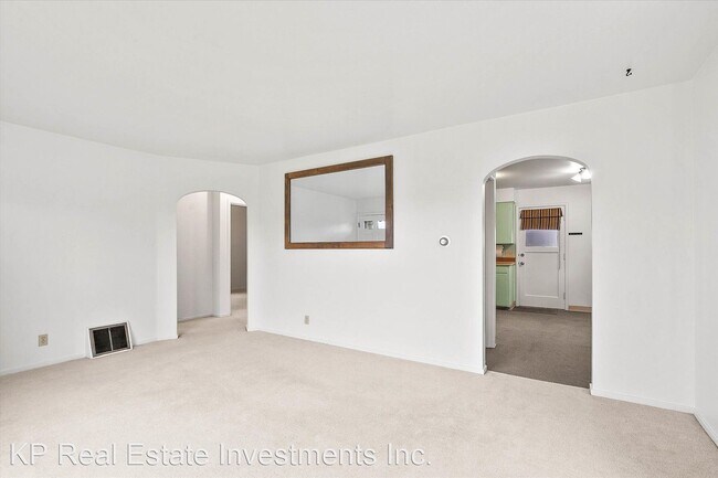 Building Photo - 2 br, 1 bath House - 1734 N Nelson St