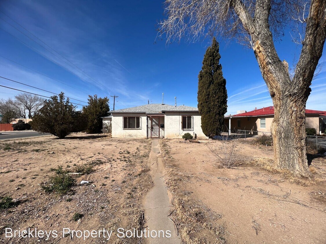 Primary Photo - 2 br, 1 bath House - 1801 Palomas Dr NE
