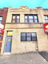 Building Photo - 76-12 Woodside Ave