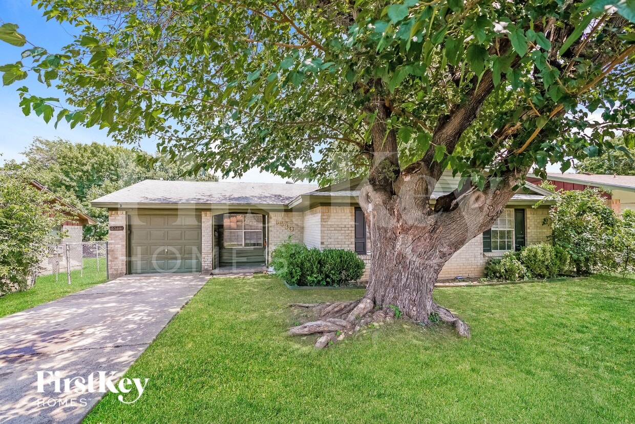 Primary Photo - 6530 Gentle River Dr