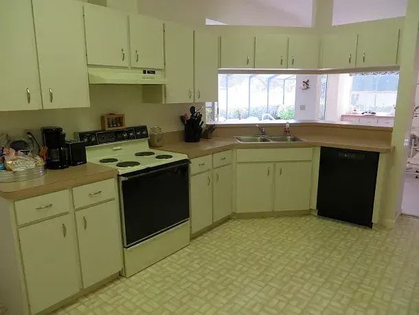 Building Photo - 4300 Marcott Cir