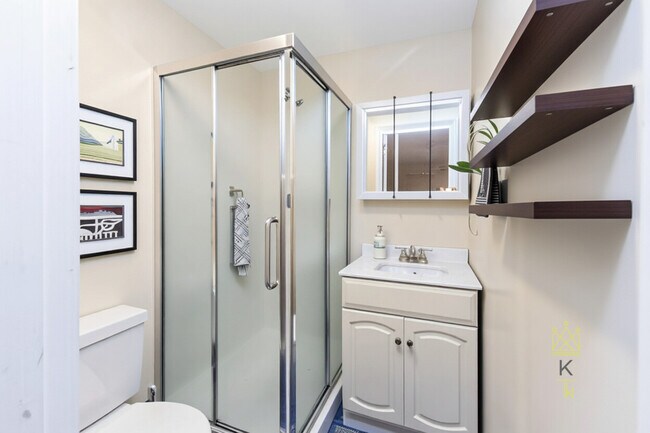 Foto del edificio - 1100 Beacon St