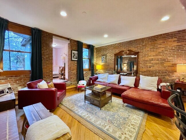 Foto del edificio - 448 Jersey Ave