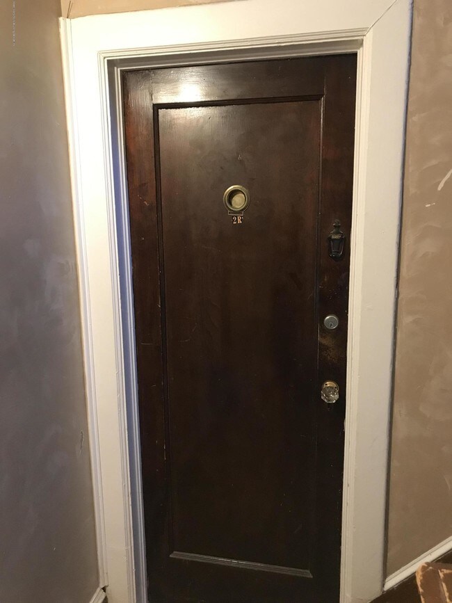 Foto del edificio - 48 Grand Ave