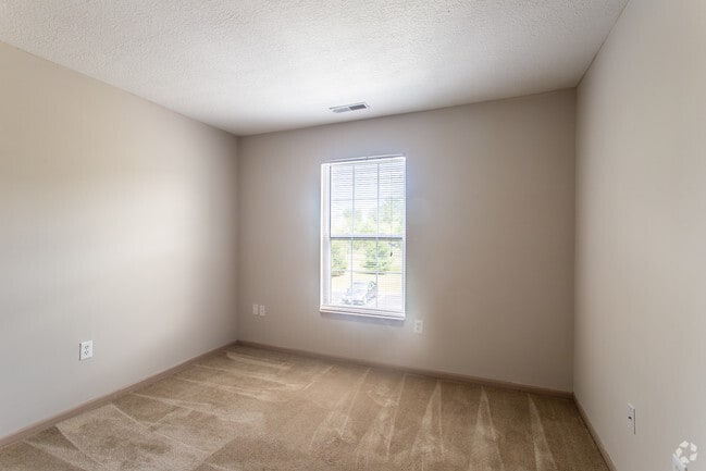 1BR, 1BA - 625 SF - The Ridge at Chestnut Hill