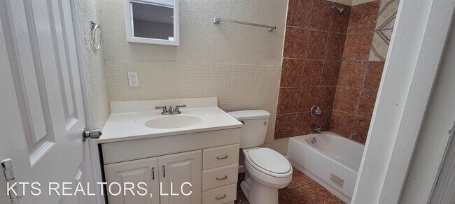 Building Photo - 3 br, 2 bath House - 7568 Avalon Way