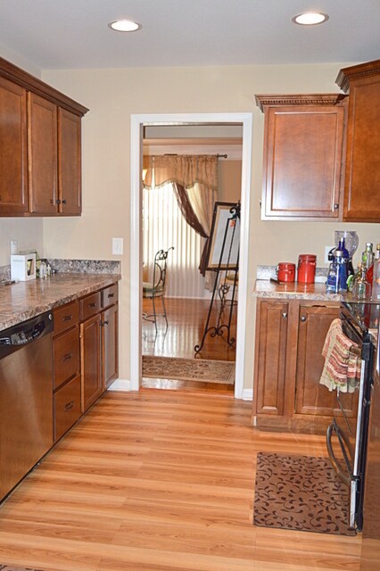 Foto del edificio - Pet Friendly Five Bedroom with Basement!