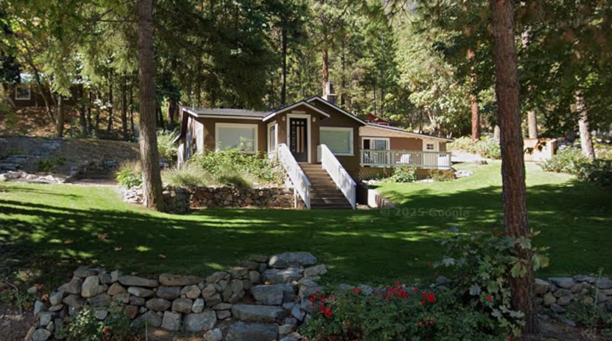 Primary Photo - 12695/12705 Duplex