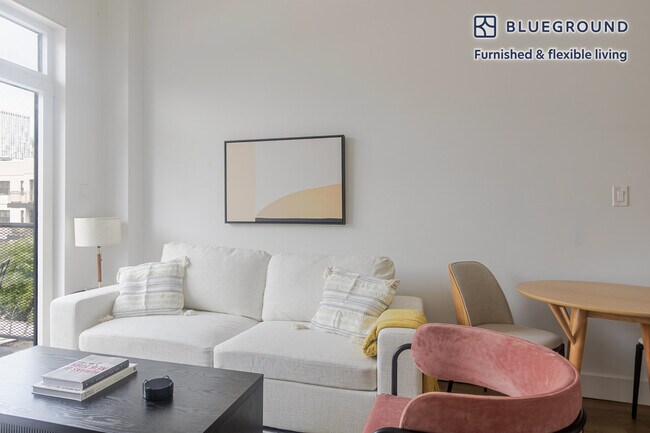 Foto del edificio - 82 4th Ave