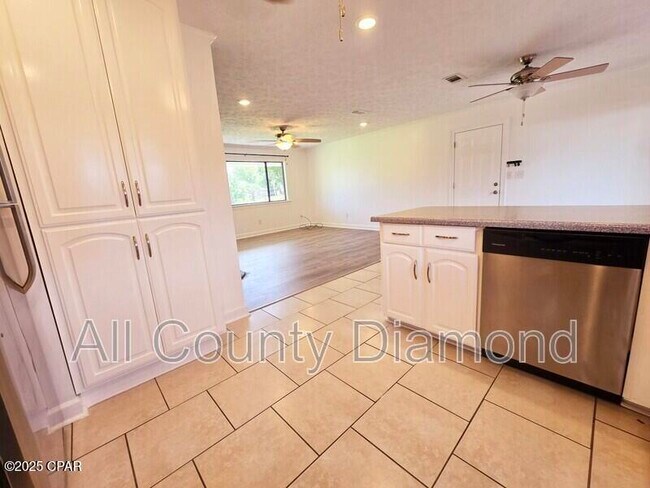 Building Photo - 1119 Wyoming Ave