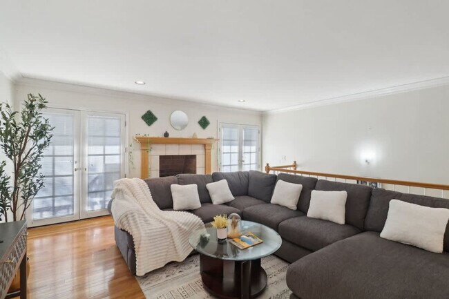 Foto del edificio - 2908 Lakemont Dr