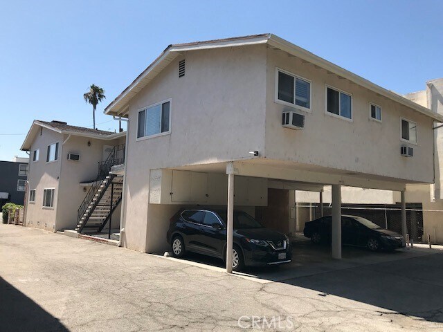 Building Photo - 5730 Laurel Canyon Blvd