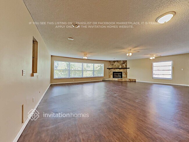 Foto del edificio - 11577 Pine St